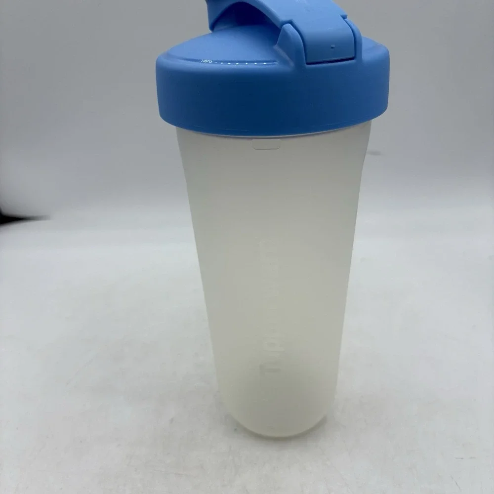 Tupperware Bottle Container Quick Shake 23 oz Clear Blue Lid Purple Insert 3 Pc